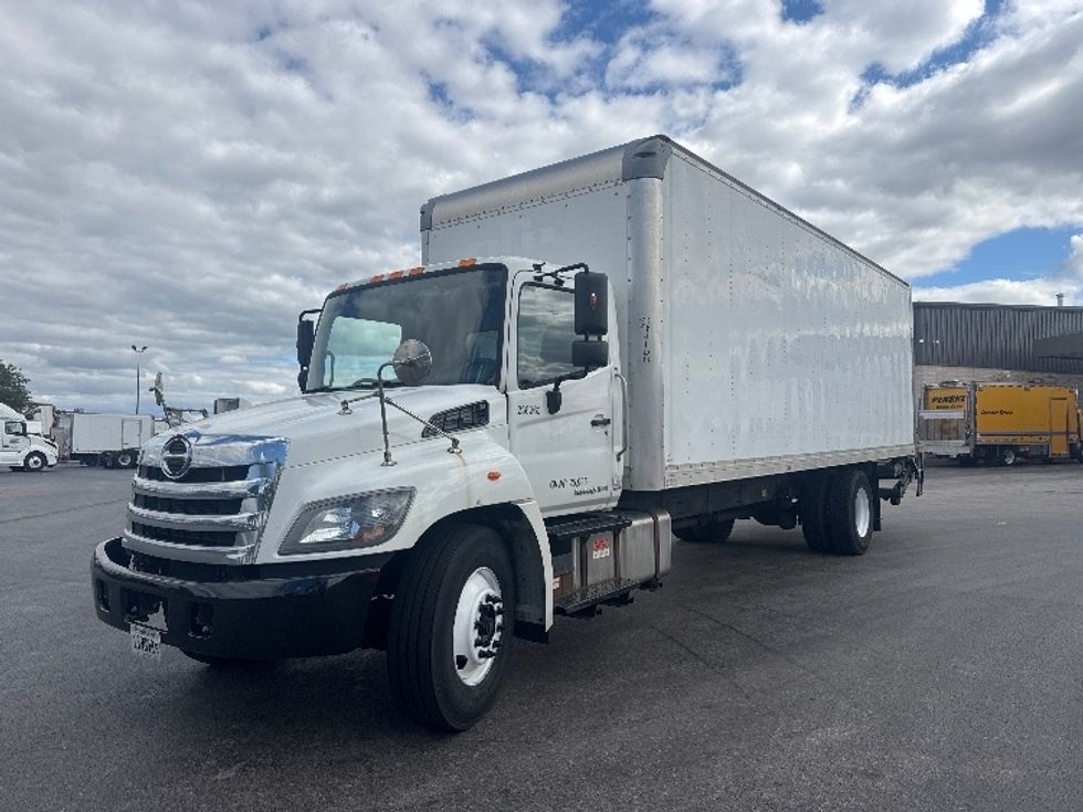 Medium Duty Box Truck-Light and Medium Duty Trucks-Hino-2019-268-East Chicago-IN-200,296\n\t\tmiles-$ 43,750 - Image 3