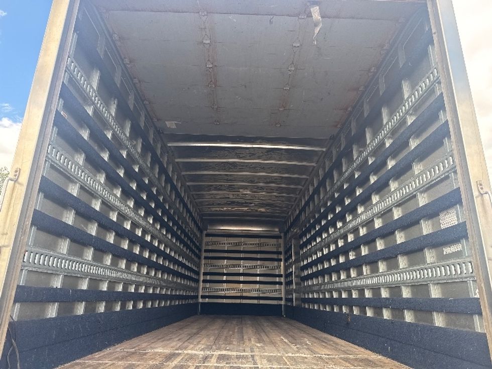 Medium Duty Box Truck-Light and Medium Duty Trucks-Hino-2019-268-East Chicago-IN-200,296\n\t\tmiles-$ 43,750 - Image 8