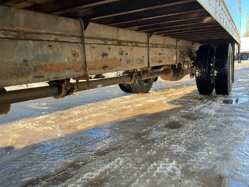 Medium Duty Box Truck-Light and Medium Duty Trucks-Hino-2019-268-Edmonton-AB-295,569\n\t\tkm-$ 66,750 - Image 5