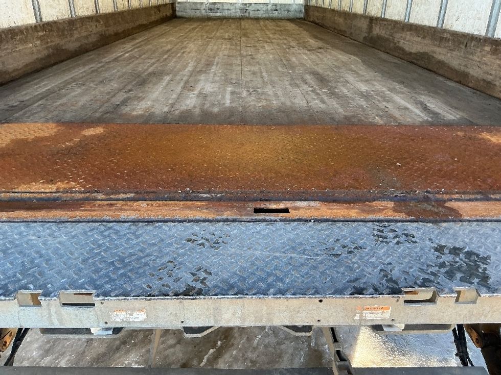 Medium Duty Box Truck-Light and Medium Duty Trucks-Hino-2019-268-Edmonton-AB-295,569\n\t\tkm-$ 66,750 - Image 8