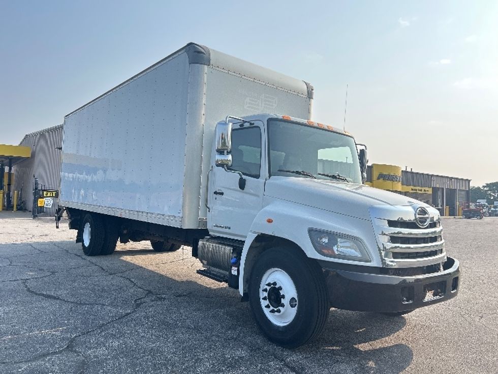 Medium Duty Box Truck-Light and Medium Duty Trucks-Hino-2019-268-Elkhart-IN-204,386\n\t\tmiles-$ 46,500 - Image 1