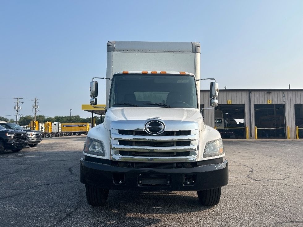 Medium Duty Box Truck-Light and Medium Duty Trucks-Hino-2019-268-Elkhart-IN-204,386\n\t\tmiles-$ 46,500 - Image 2