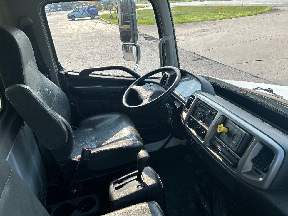 Medium Duty Box Truck-Light and Medium Duty Trucks-Hino-2019-268-Elkhart-IN-204,386\n\t\tmiles-$ 46,500 - Image 22