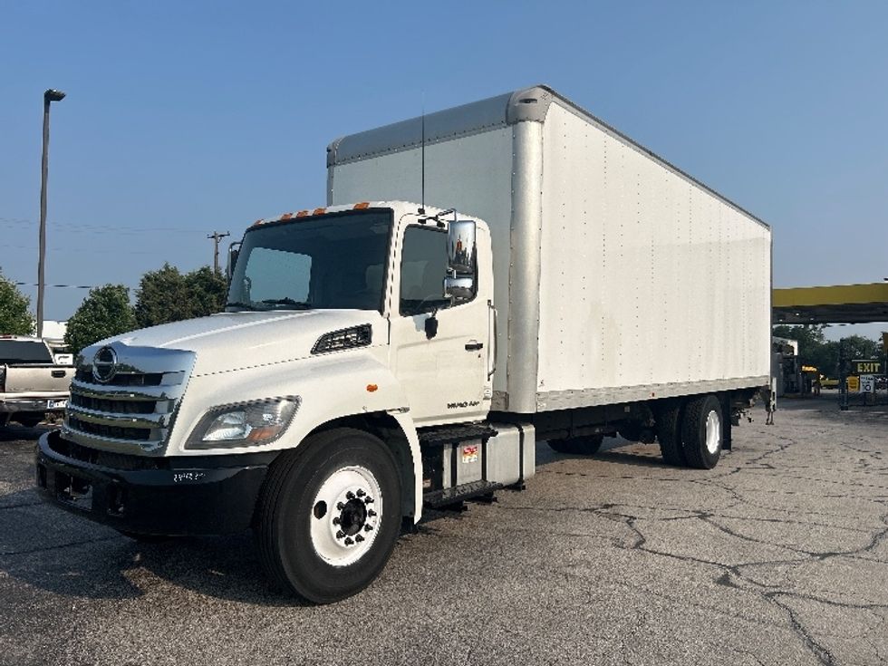 Medium Duty Box Truck-Light and Medium Duty Trucks-Hino-2019-268-Elkhart-IN-204,386\n\t\tmiles-$ 46,500 - Image 3