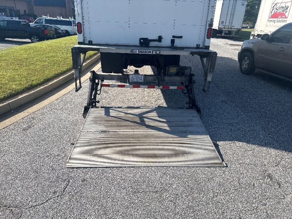 Medium Duty Box Truck-Light and Medium Duty Trucks-Hino-2019-268-Essex-MD-190,172\n\t\tmiles-$ 43,500 - Image 10