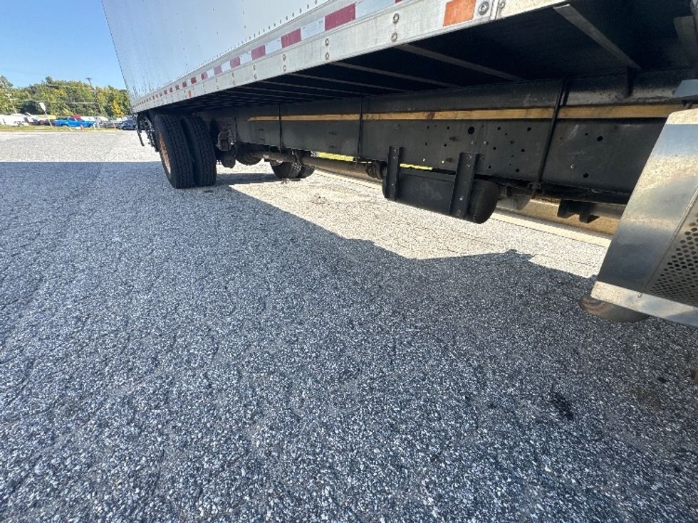 Medium Duty Box Truck-Light and Medium Duty Trucks-Hino-2019-268-Essex-MD-190,172\n\t\tmiles-$ 43,500 - Image 14