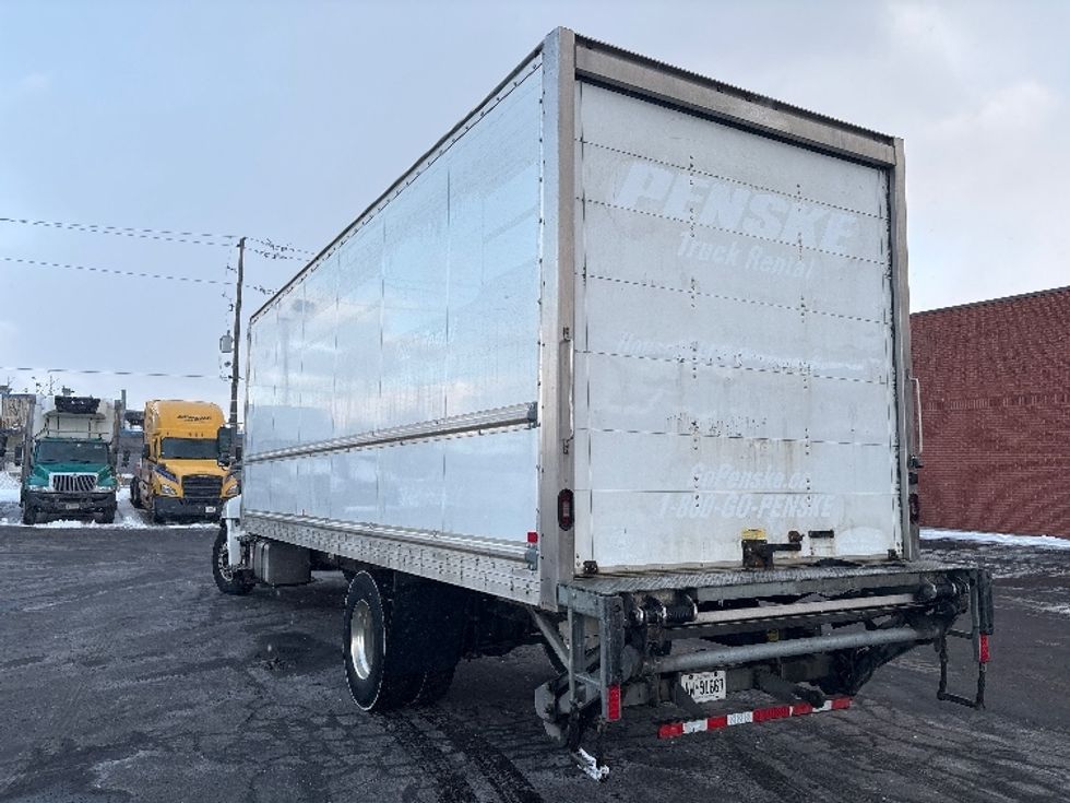 Medium Duty Box Truck-Light and Medium Duty Trucks-Hino-2019-268-Etobicoke-ON-227,474\n\t\tkm-$ 72,000 - Image 3