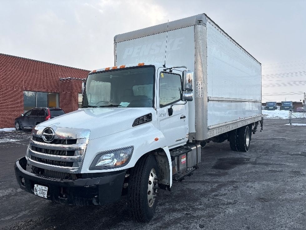 Medium Duty Box Truck-Light and Medium Duty Trucks-Hino-2019-268-Etobicoke-ON-227,474\n\t\tkm-$ 72,000 - Image 4