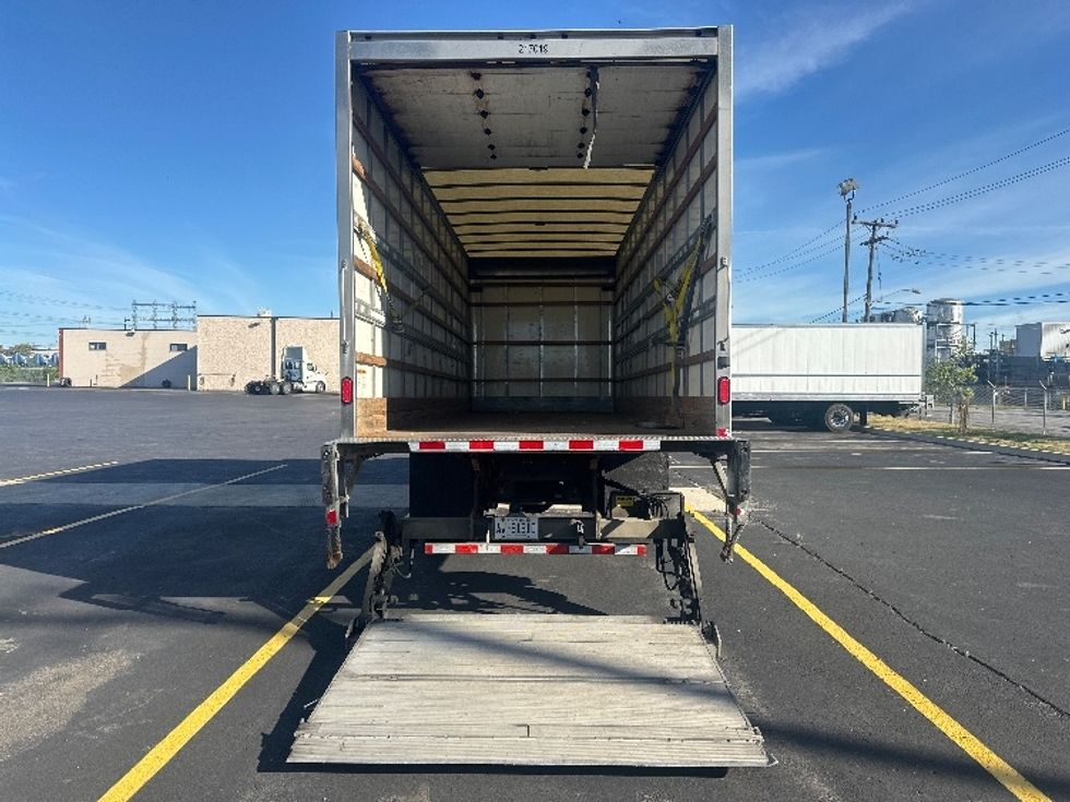 Medium Duty Box Truck-Light and Medium Duty Trucks-Hino-2019-268-Etobicoke-ON-249,069\n\t\tkm-$ 72,000 - Image 13
