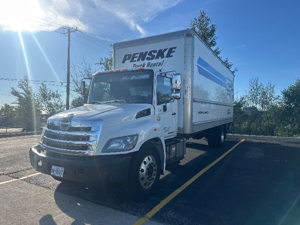 Medium Duty Box Truck-Light and Medium Duty Trucks-Hino-2019-268-Etobicoke-ON-249,069\n\t\tkm-$ 72,000 - Image 3