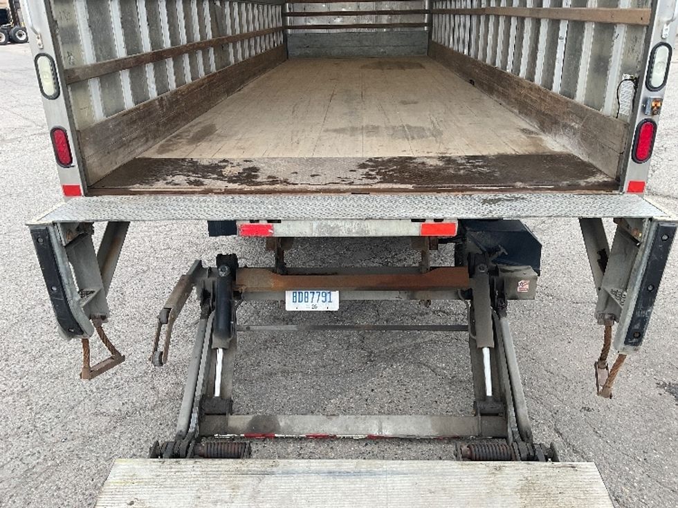 Medium Duty Box Truck-Light and Medium Duty Trucks-Hino-2019-268-Flint-MI-165,895\n\t\tmiles-$ 47,000 - Image 10
