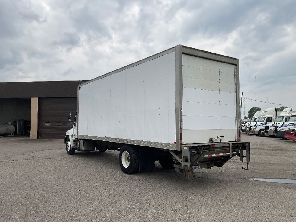 Medium Duty Box Truck-Light and Medium Duty Trucks-Hino-2019-268-Flint-MI-165,895\n\t\tmiles-$ 47,000 - Image 6