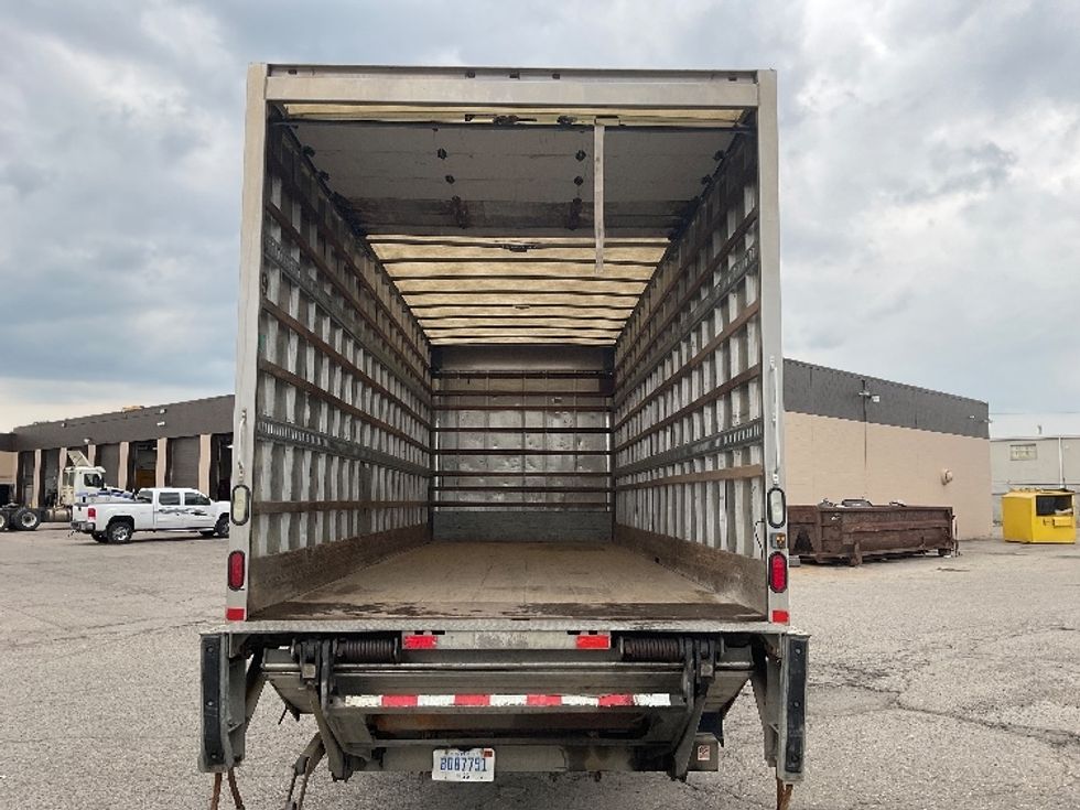 Medium Duty Box Truck-Light and Medium Duty Trucks-Hino-2019-268-Flint-MI-165,895\n\t\tmiles-$ 47,000 - Image 8