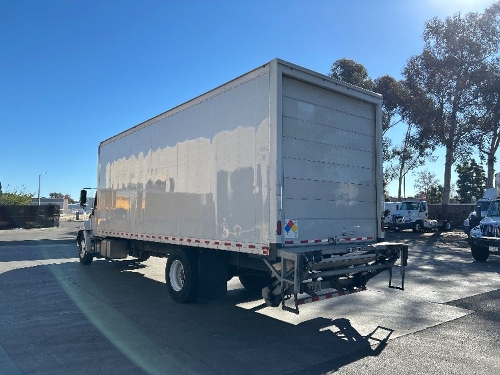 Medium Duty Box Truck-Light and Medium Duty Trucks-Hino-2019-268-Fontana-CA-100,663\n\t\tmiles-$ 61,500 - Image 6