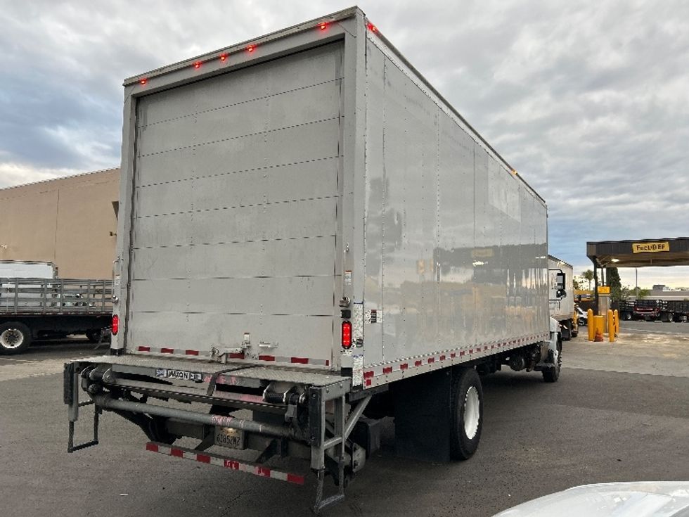 Medium Duty Box Truck-Light and Medium Duty Trucks-Hino-2019-268-Fontana-CA-101,336\n\t\tmiles-$ 61,000 - Image 13
