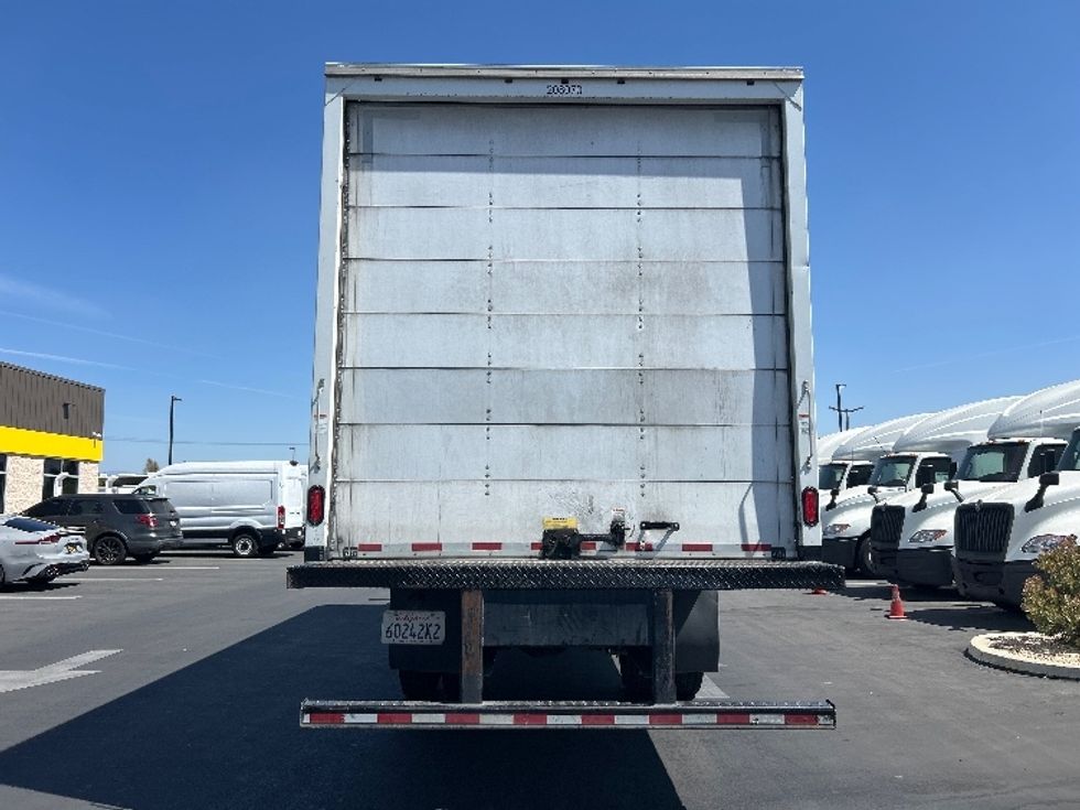 Medium Duty Box Truck-Light and Medium Duty Trucks-Hino-2019-268-Fontana-CA-141,470\n\t\tmiles-$ 50,250 - Image 7