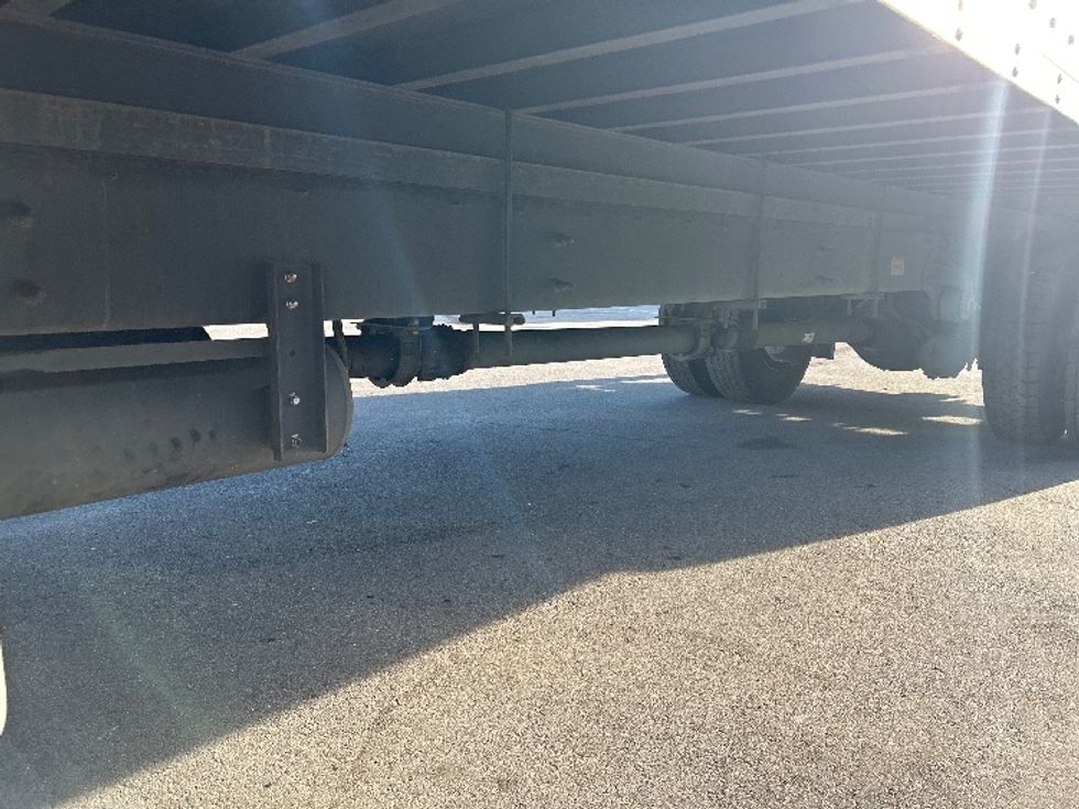 Medium Duty Box Truck-Light and Medium Duty Trucks-Hino-2019-268-Fontana-CA-153,993\n\t\tmiles-$ 55,500 - Image 5