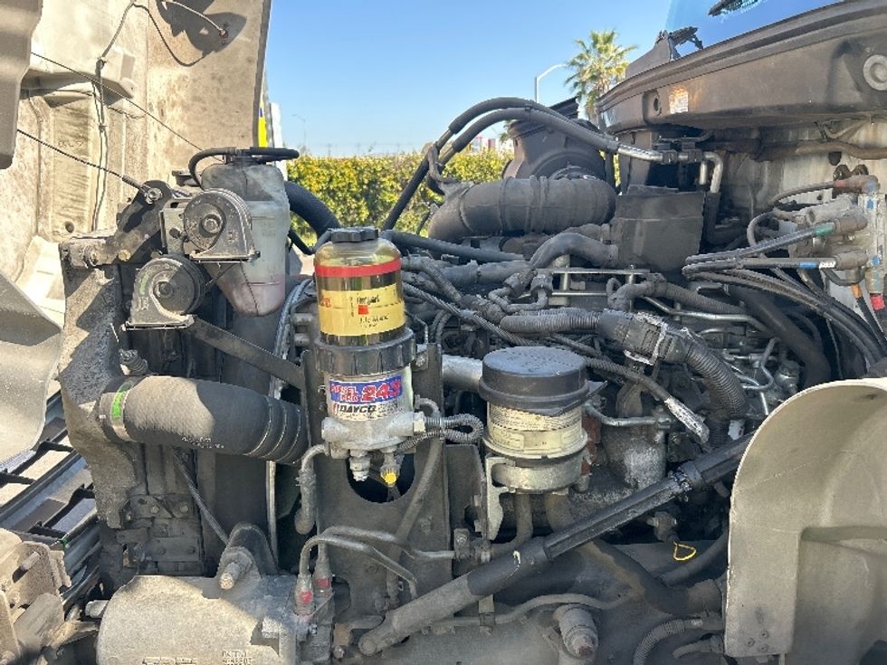 Medium Duty Box Truck-Light and Medium Duty Trucks-Hino-2019-268-Fontana-CA-204,229\n\t\tmiles-$ 46,750 - Image 24