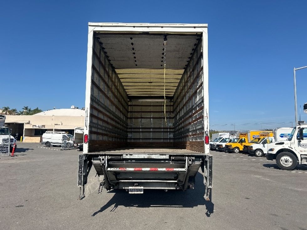 Medium Duty Box Truck-Light and Medium Duty Trucks-Hino-2019-268-Fontana-CA-204,229\n\t\tmiles-$ 46,750 - Image 8