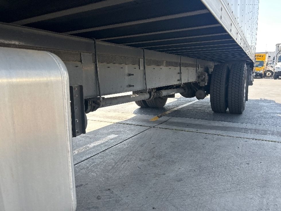 Medium Duty Box Truck-Light and Medium Duty Trucks-Hino-2019-268-Fontana-CA-210,985\n\t\tmiles-$ 46,000 - Image 5