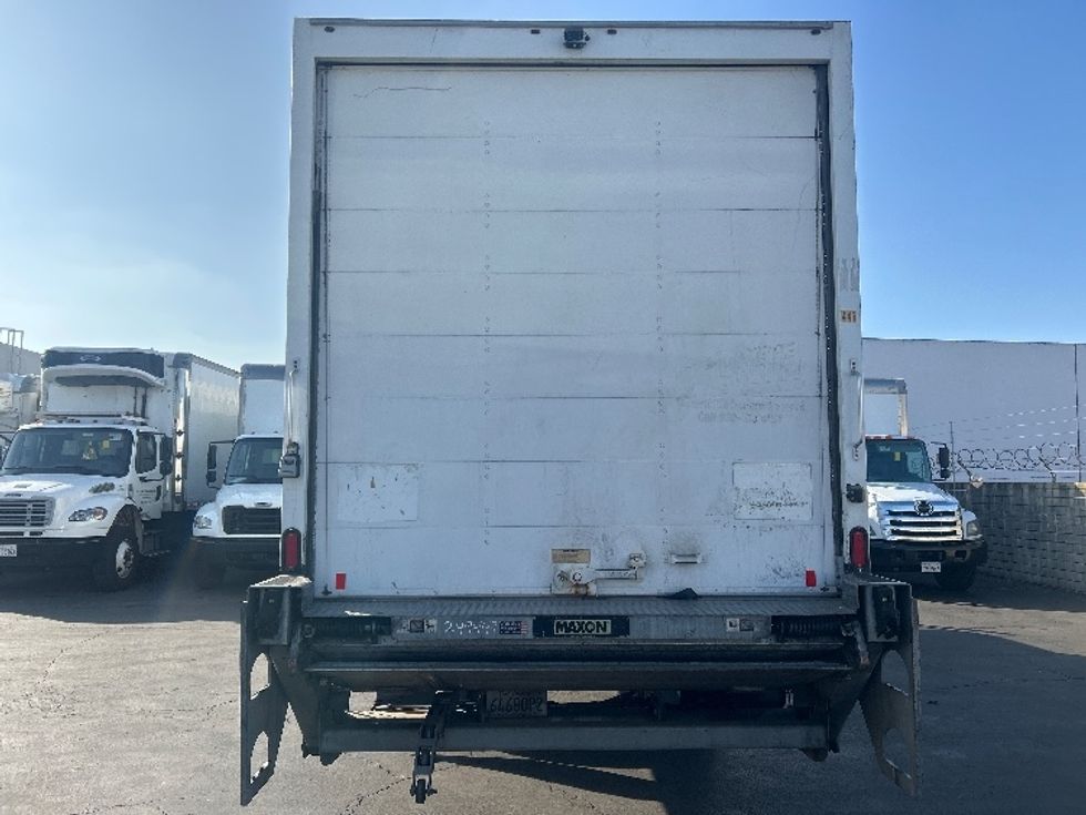 Medium Duty Box Truck-Light and Medium Duty Trucks-Hino-2019-268-Fontana-CA-210,985\n\t\tmiles-$ 46,000 - Image 7