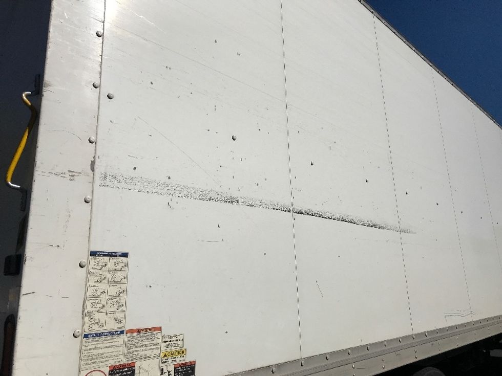 Medium Duty Box Truck-Light and Medium Duty Trucks-Hino-2019-268-Fontana-CA-225,057\n\t\tmiles-$ 44,250 - Image 25