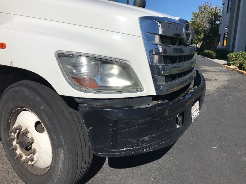 Medium Duty Box Truck-Light and Medium Duty Trucks-Hino-2019-268-Fontana-CA-225,057\n\t\tmiles-$ 44,250 - Image 26