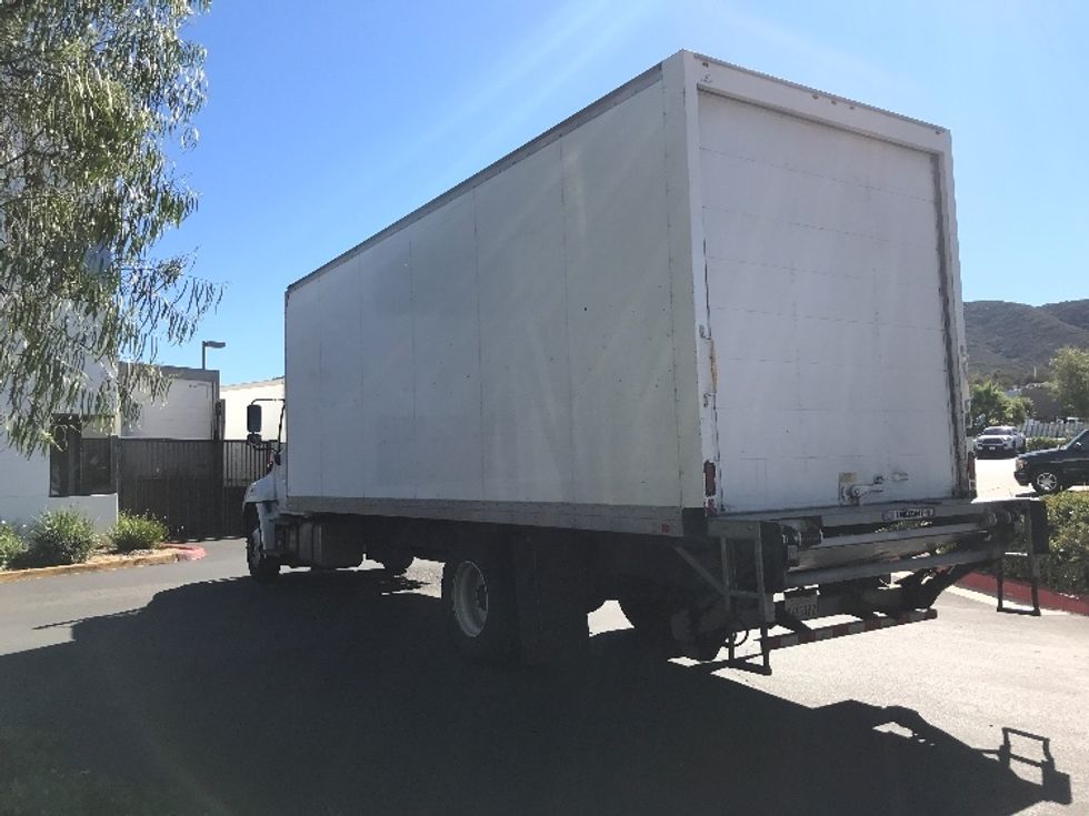 Medium Duty Box Truck-Light and Medium Duty Trucks-Hino-2019-268-Fontana-CA-225,057\n\t\tmiles-$ 44,250 - Image 6