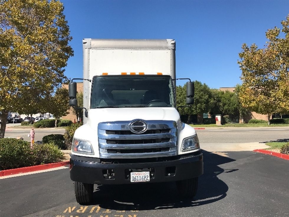 Medium Duty Box Truck-Light and Medium Duty Trucks-Hino-2019-268-Fontana-CA-229,461\n\t\tmiles-$ 43,500 - Image 2