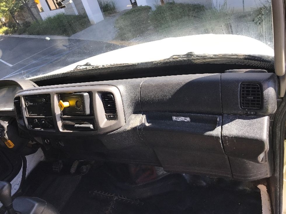 Medium Duty Box Truck-Light and Medium Duty Trucks-Hino-2019-268-Fontana-CA-229,461\n\t\tmiles-$ 43,500 - Image 21