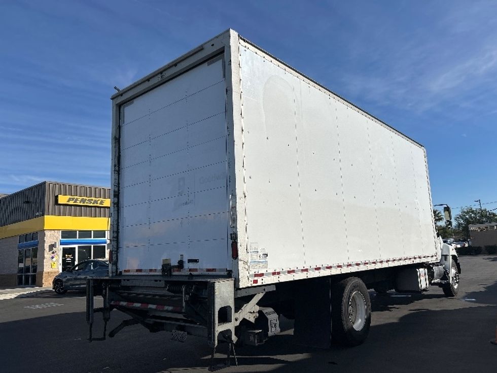Medium Duty Box Truck-Light and Medium Duty Trucks-Hino-2019-268-Fontana-CA-231,769\n\t\tmiles-$ 43,250 - Image 13