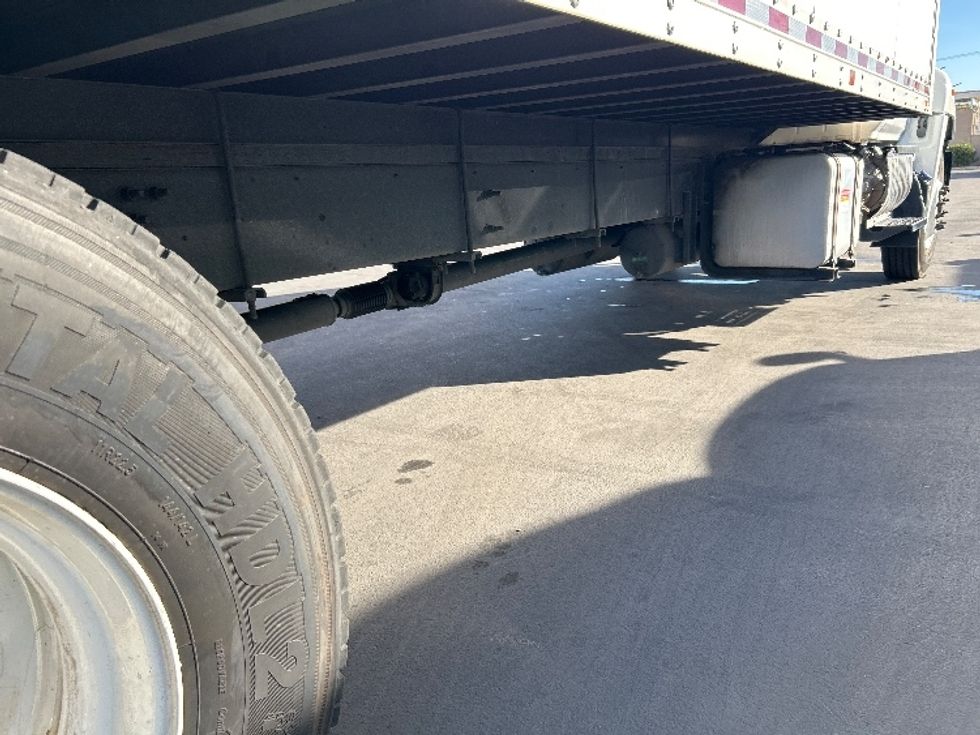 Medium Duty Box Truck-Light and Medium Duty Trucks-Hino-2019-268-Fontana-CA-231,769\n\t\tmiles-$ 43,250 - Image 14