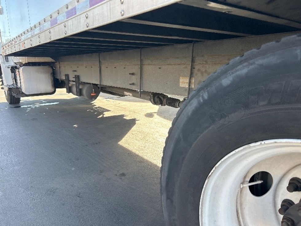 Medium Duty Box Truck-Light and Medium Duty Trucks-Hino-2019-268-Fontana-CA-231,769\n\t\tmiles-$ 43,250 - Image 5