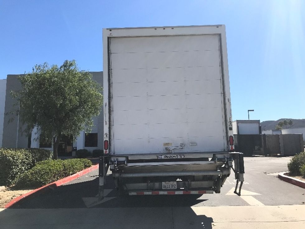 Medium Duty Box Truck-Light and Medium Duty Trucks-Hino-2019-268-Fontana-CA-235,400\n\t\tmiles-$ 42,750 - Image 6