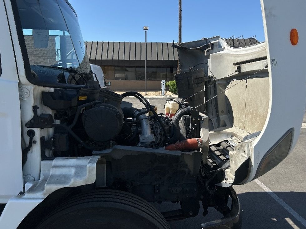 Medium Duty Box Truck-Light and Medium Duty Trucks-Hino-2019-268-Fontana-CA-238,355\n\t\tmiles-$ 36,000 - Image 23