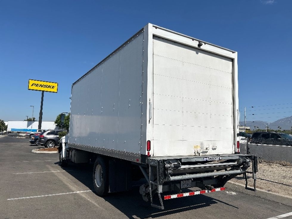 Medium Duty Box Truck-Light and Medium Duty Trucks-Hino-2019-268-Fontana-CA-238,355\n\t\tmiles-$ 36,000 - Image 6
