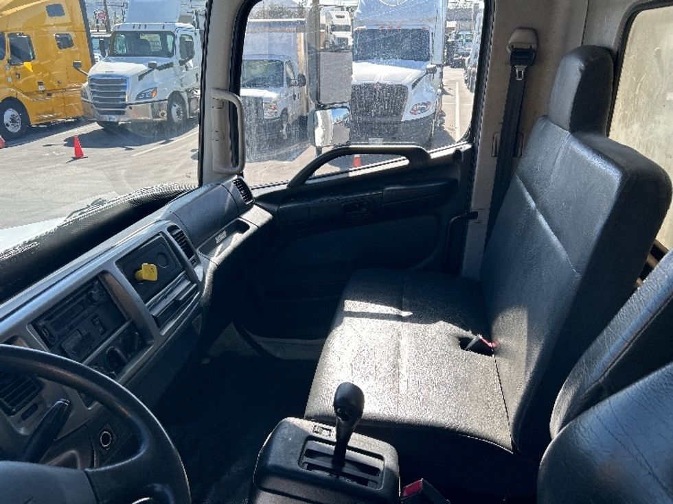 Medium Duty Box Truck-Light and Medium Duty Trucks-Hino-2019-268-Fontana-CA-238,463\n\t\tmiles-$ 41,250 - Image 18