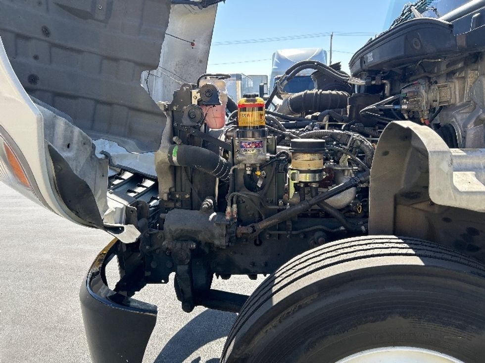 Medium Duty Box Truck-Light and Medium Duty Trucks-Hino-2019-268-Fontana-CA-238,463\n\t\tmiles-$ 41,250 - Image 23