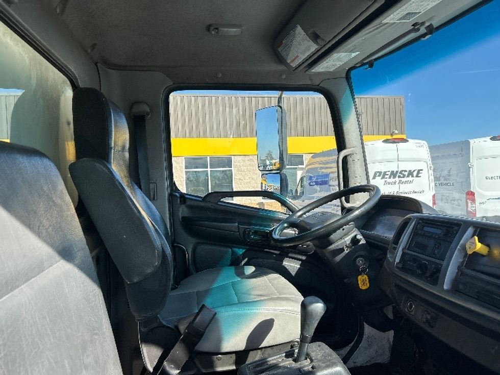 Medium Duty Box Truck-Light and Medium Duty Trucks-Hino-2019-268-Fontana-CA-245,221\n\t\tmiles-$ 41,250 - Image 22