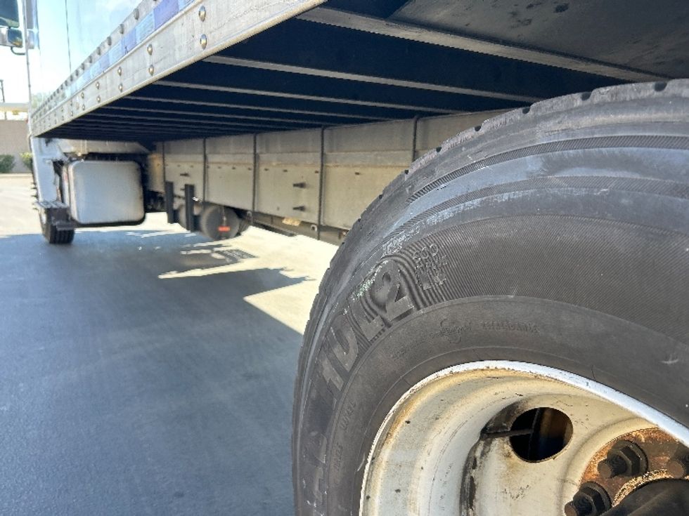 Medium Duty Box Truck-Light and Medium Duty Trucks-Hino-2019-268-Fontana-CA-245,221\n\t\tmiles-$ 41,250 - Image 5