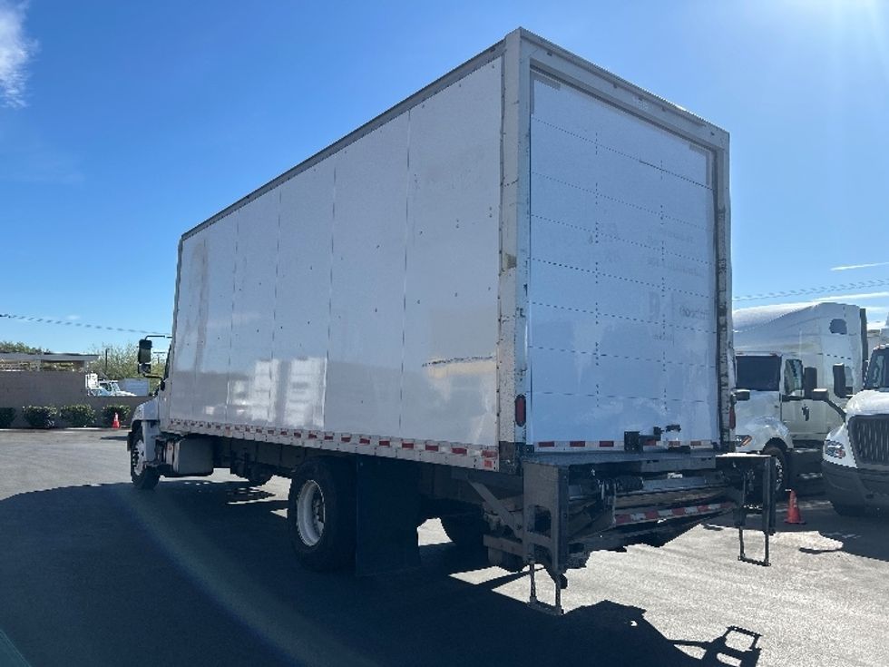 Medium Duty Box Truck-Light and Medium Duty Trucks-Hino-2019-268-Fontana-CA-245,221\n\t\tmiles-$ 41,250 - Image 6