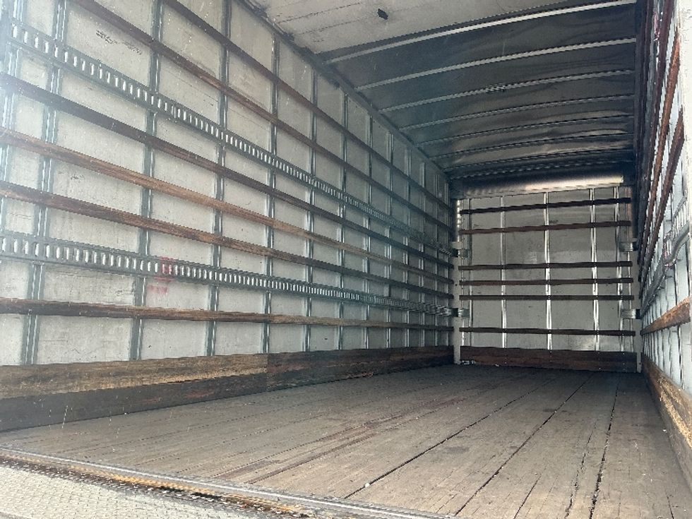 Medium Duty Box Truck-Light and Medium Duty Trucks-Hino-2019-268-Fontana-CA-291,881\n\t\tmiles-$ 33,750 - Image 11