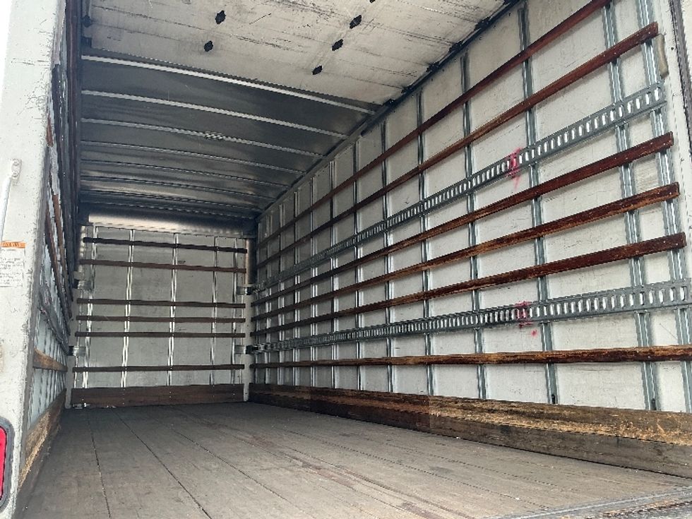 Medium Duty Box Truck-Light and Medium Duty Trucks-Hino-2019-268-Fontana-CA-291,881\n\t\tmiles-$ 33,750 - Image 12