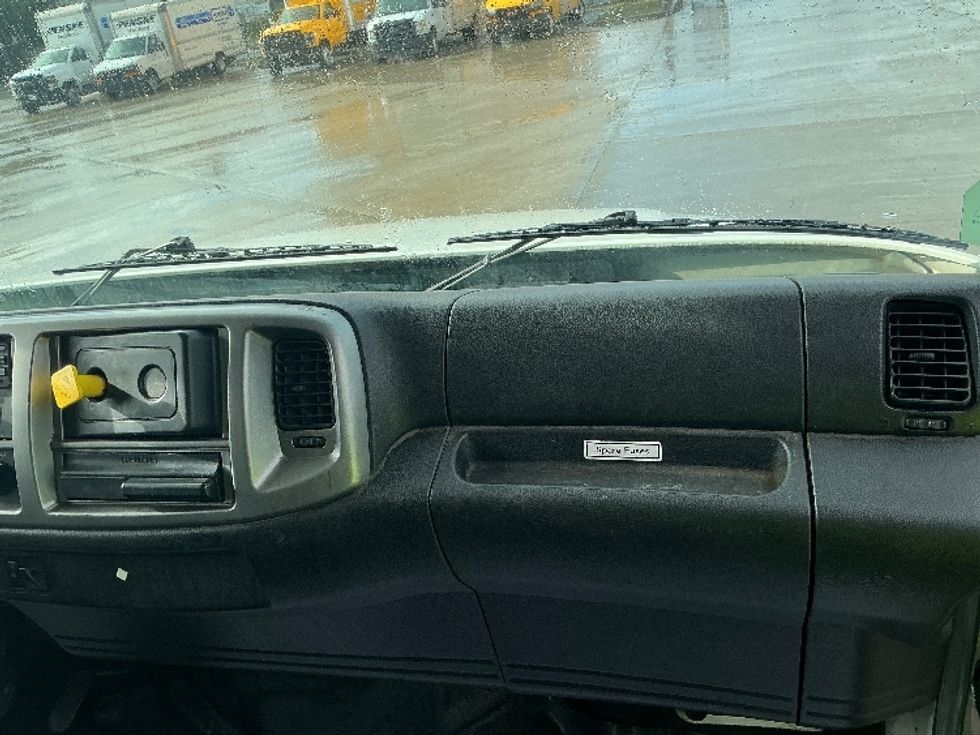 Medium Duty Box Truck-Light and Medium Duty Trucks-Hino-2019-268-Fontana-CA-291,881\n\t\tmiles-$ 33,750 - Image 21