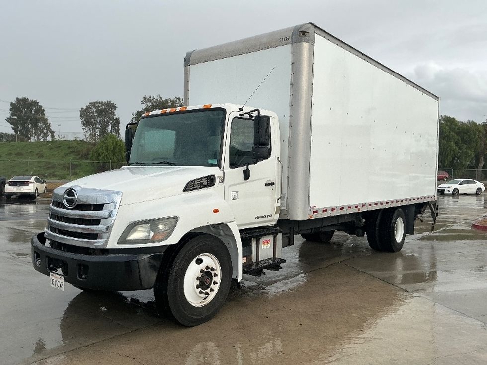 Medium Duty Box Truck-Light and Medium Duty Trucks-Hino-2019-268-Fontana-CA-291,881\n\t\tmiles-$ 33,750 - Image 3