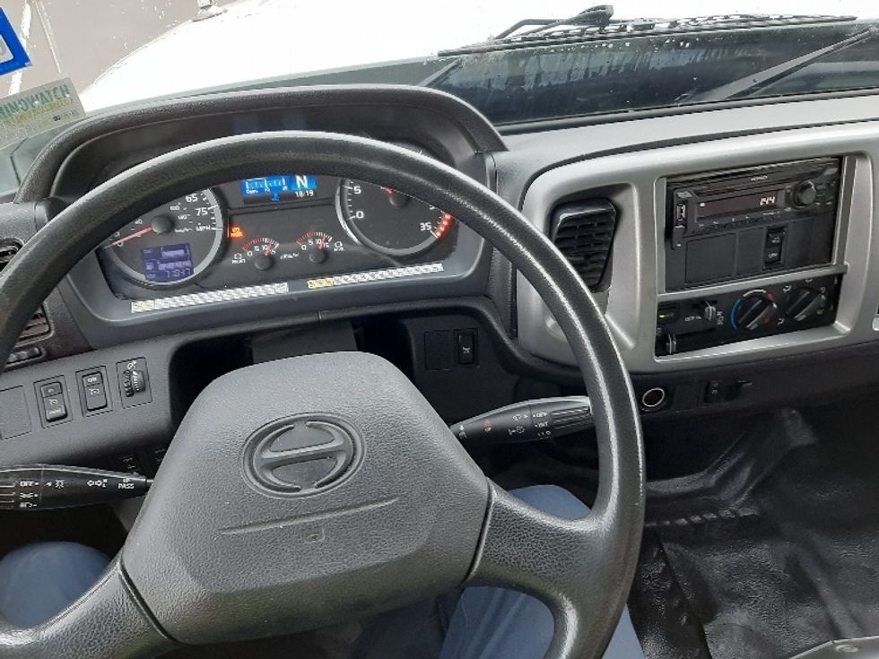 Medium Duty Box Truck-Light and Medium Duty Trucks-Hino-2019-268-Fort Worth-TX-77,836\n\t\tmiles-$ 63,500 - Image 18