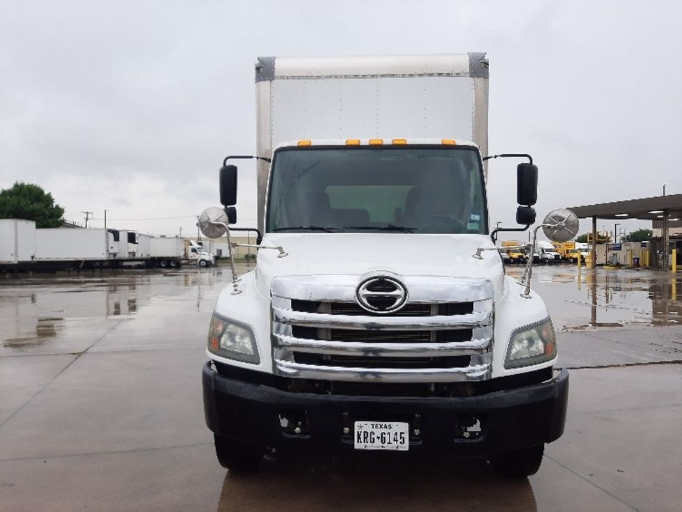 Medium Duty Box Truck-Light and Medium Duty Trucks-Hino-2019-268-Fort Worth-TX-77,836\n\t\tmiles-$ 63,500 - Image 2