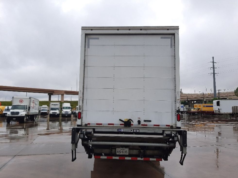 Medium Duty Box Truck-Light and Medium Duty Trucks-Hino-2019-268-Fort Worth-TX-77,836\n\t\tmiles-$ 63,500 - Image 7