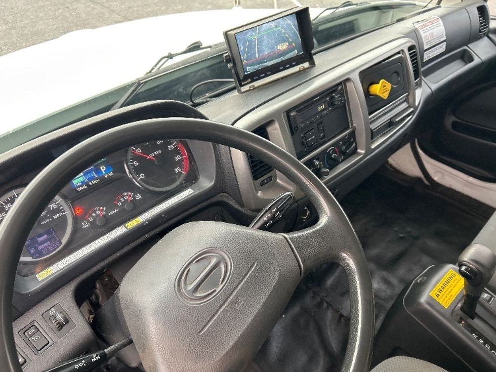 Medium Duty Box Truck-Light and Medium Duty Trucks-Hino-2019-268-Fredonia-NY-107,827\n\t\tmiles-$ 52,000 - Image 18