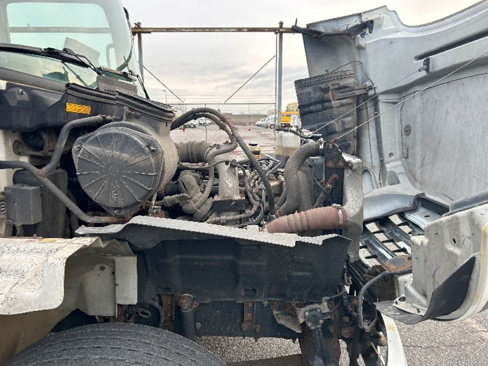 Medium Duty Box Truck-Light and Medium Duty Trucks-Hino-2019-268-Fredonia-NY-107,827\n\t\tmiles-$ 52,000 - Image 23